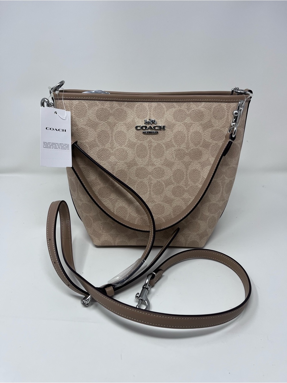 NWT Coach Signature City Bucket Shoulder Bag - Sand/Taupe (CT800)